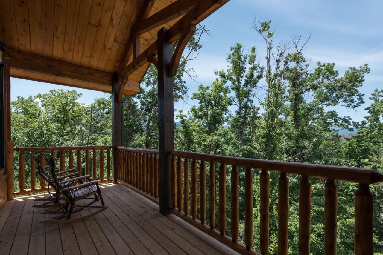 Smoky Haven Villa แกตลิงเบิร์ก ภายนอก รูปภาพ